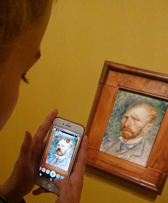 „Elvittem a lányomat a Van Gogh kiállításra...”