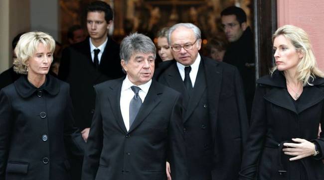 Aenne Burda története, aki a férje hűtlenségének köszönhetően egy divatbirodalmat hozott létre