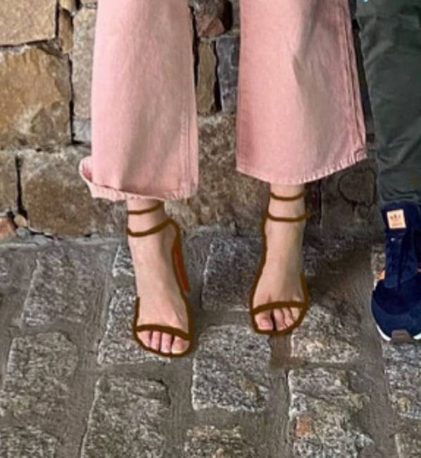 Photoshop szandál.