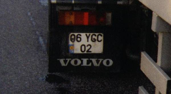 Ez a kamion vajon hova valósi?