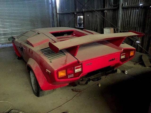 Lamborghini Countach