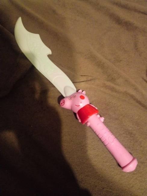 Peppa malacos kard.