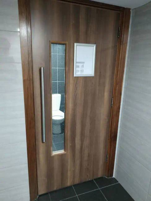 Furcsa wc dizájnok 005
