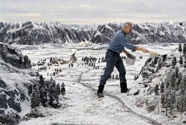 Az Aranyszem című James Bond filmhez készített miniatűr világ, 1995-ben.