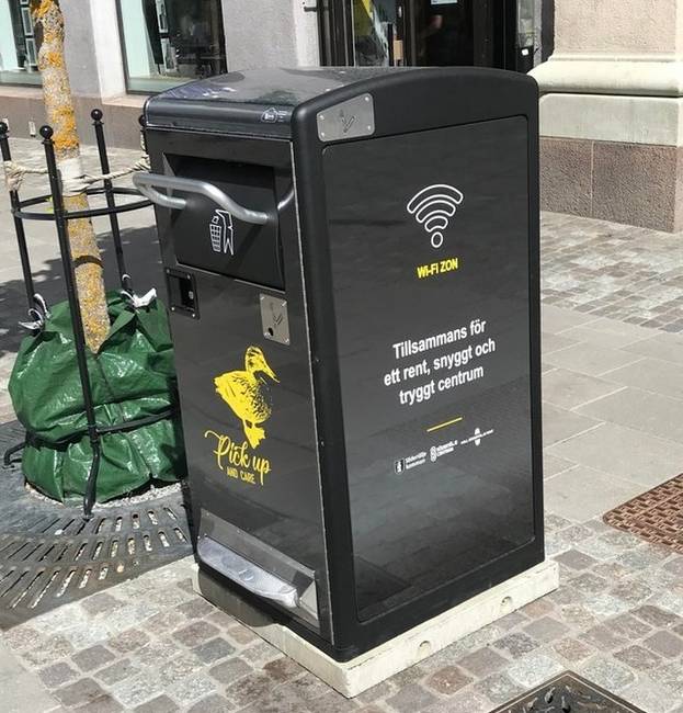 Svédországban a nyilvános szemetesek ingyen Wi-Fi jeleket sugároznak.