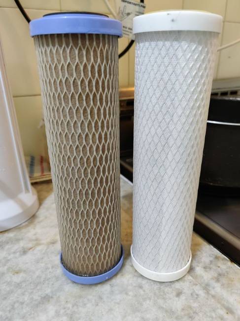 A szűrő, amin 6000 liter ment át, egy vadonatújhoz képest.