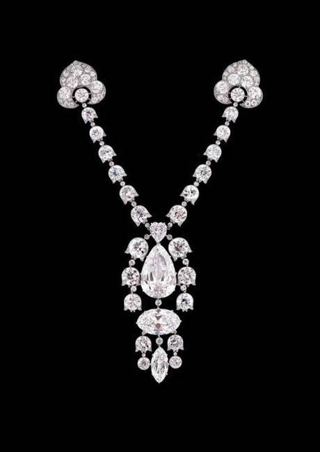 Cartier gyémántnyaklánc / 5,2 milliárd forint