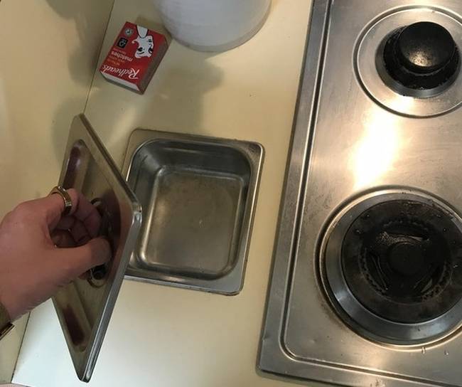 „Mi ez a tartály a sütő mellett?!"