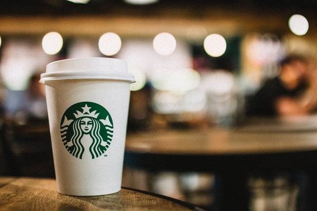 Starbucks: az irodalmi tengerész