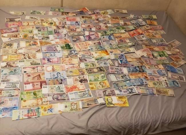 „A világ minden országából vannak bankjegyeim."