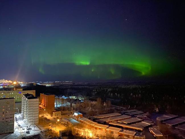 „Meglátogattam anyámat, és ilyen kilátás tárul elé az ablakából."