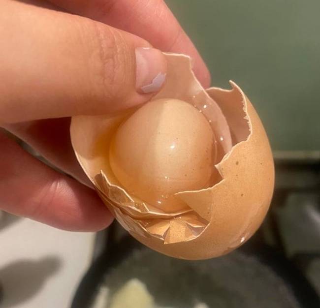 „Feltörtem egy tojást, de volt benne egy másik."