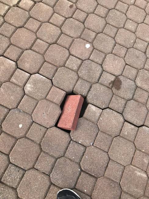 Gyors és egyszerű megoldást választott.