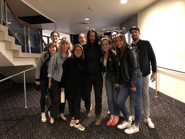 „Elmentünk a moziba megnézni a John Wick 3-at és ott találkoztunk ezzel a fickóval."