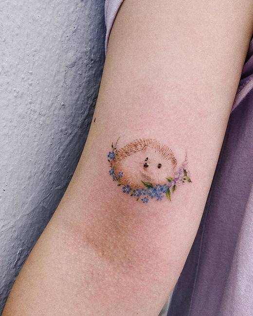 20+ női tetoválás, ami jobban kiemeli a nőiességet, mint egy csinos miniruha