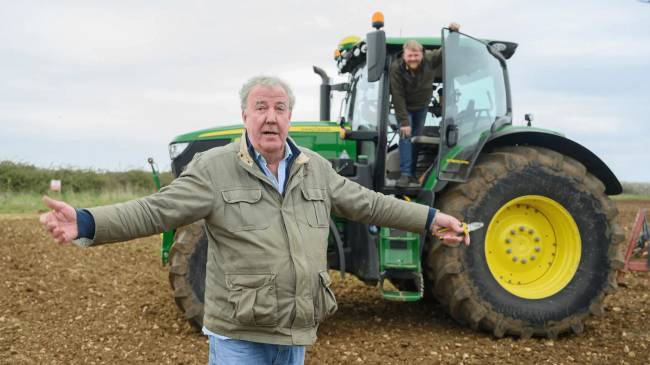 Jeremy Clarkson megkezdte a Clarkson’s Farm hatodik évadának forgatását