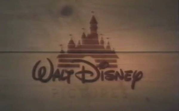 Melyik Disney-film kezdődik így?