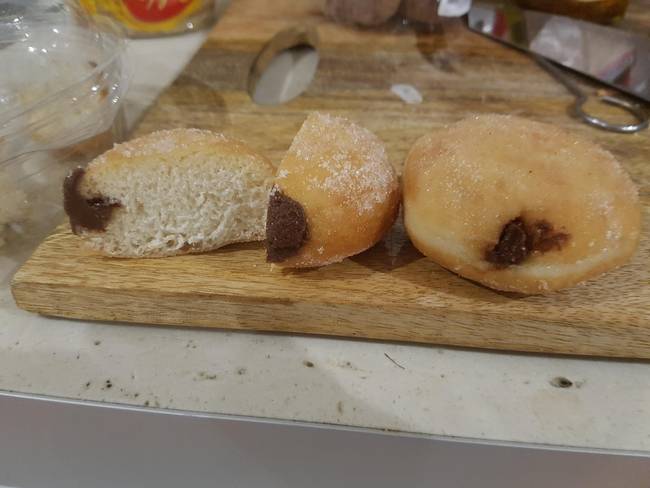 Nutellával “töltött” fánk.