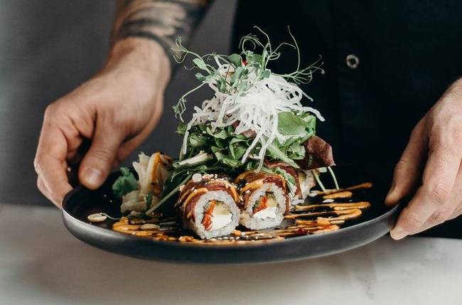 mítosz: a sushi nyers hal