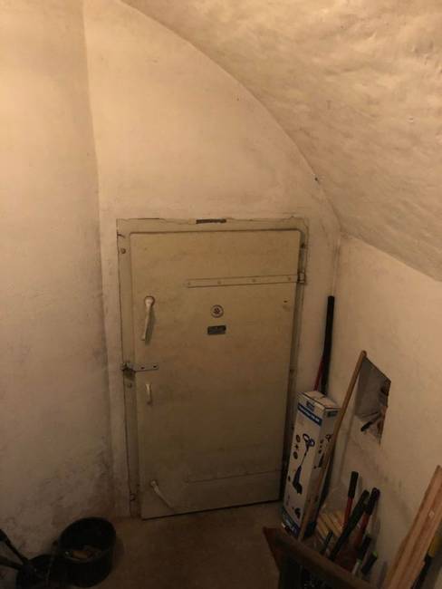 „A házam pincéjében van egy második világháború alatt épített bunker."