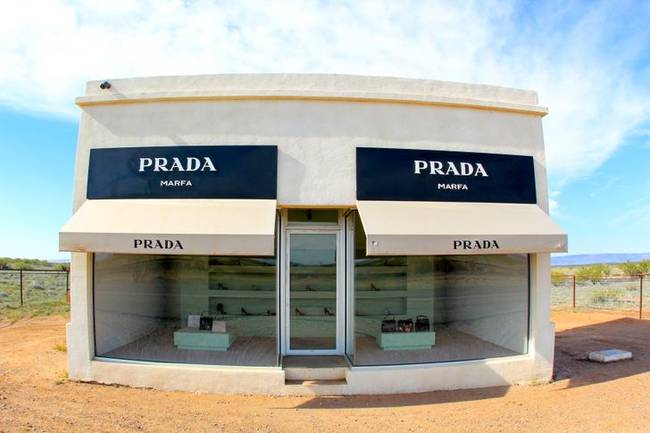 Prada bolt