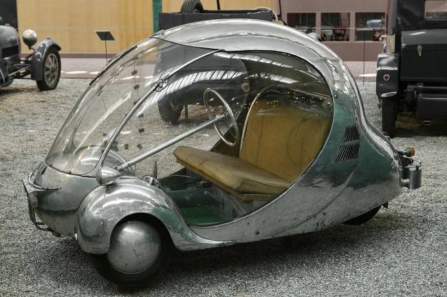 Futurisztikus autók 017