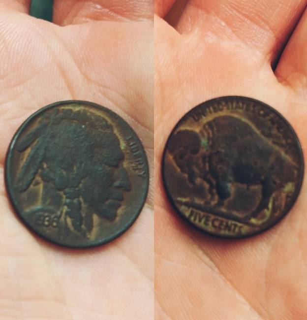 „Régi amerikai 5 centeseket találtam. De hogy kerültek Skóciába?''