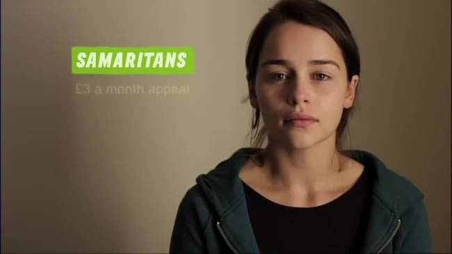 Emilia Clarke - online lelkisegély szolgálat reklámfilmje