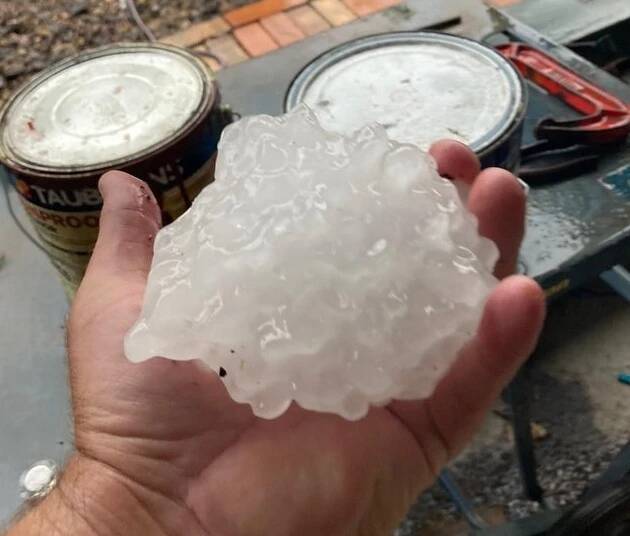 Ausztráliában sincs mindig meleg: néha jégeső is esik, és nem túl kellemes.