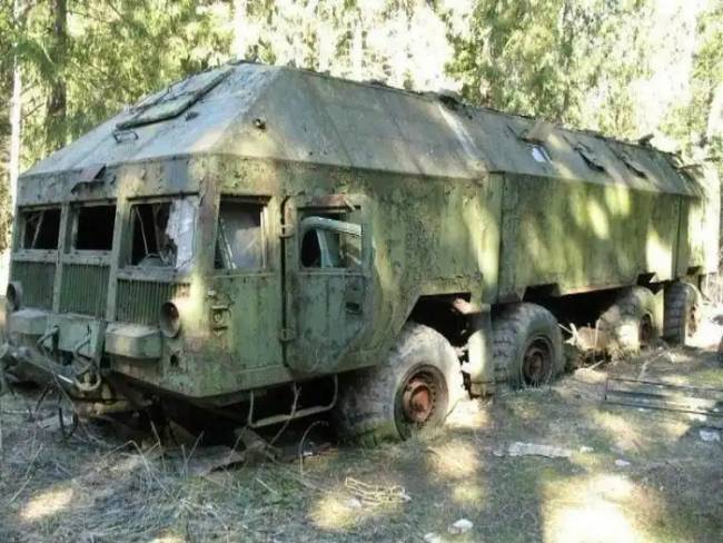 Redut – egy mobil bunker, amely a föld alá ásta magát