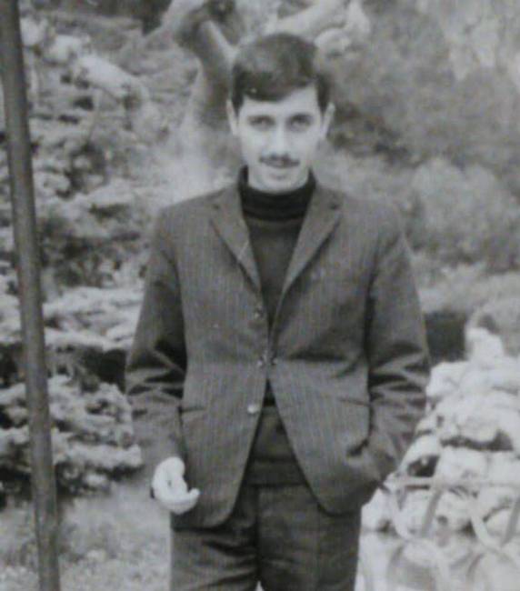 „Apám a 70-es években. 16 éves fiú volt, önelégült mosollyal.''