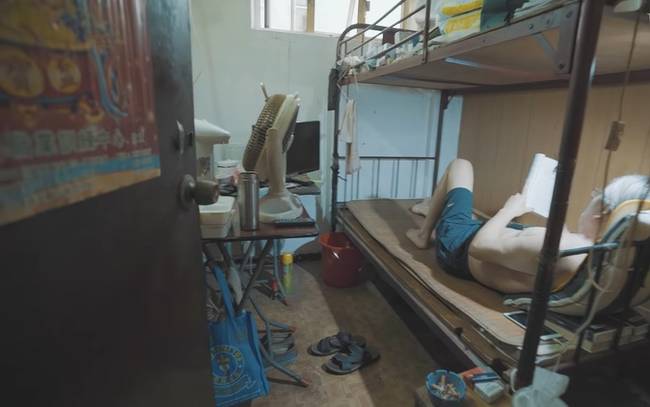 Nézd meg, milyen apartmanokban élnek az emberek a hongkongi „hangyabolyokban"