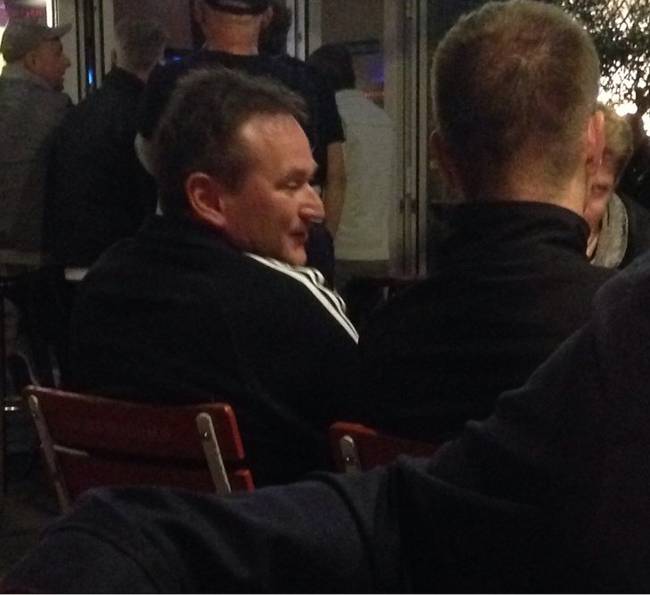 „Úgy gondolom, hogy a 2015-ös németországi vakációm alkalmával találkoztam Robin Williams tökéletes hasonmásával."
