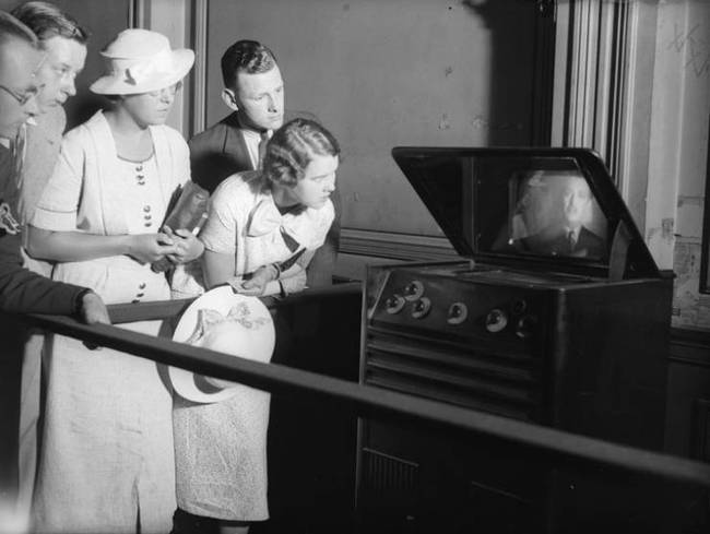 photos that show us the life of people before us 8f1FX 640 07