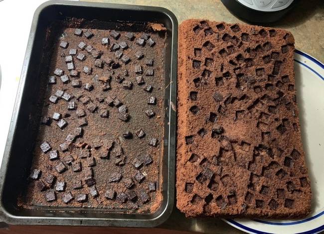 A csokoládétorta sütésre tett kísérlet csúfos kudarcba fulladt.