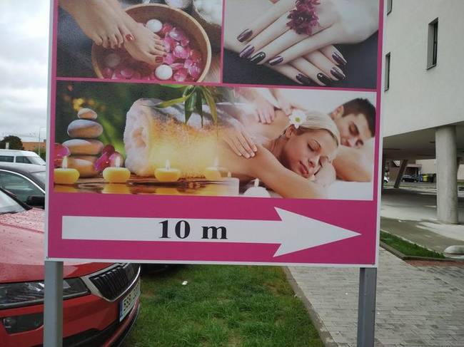 Úgy tűnik, hogy ebből a nőből haltekercs lett.