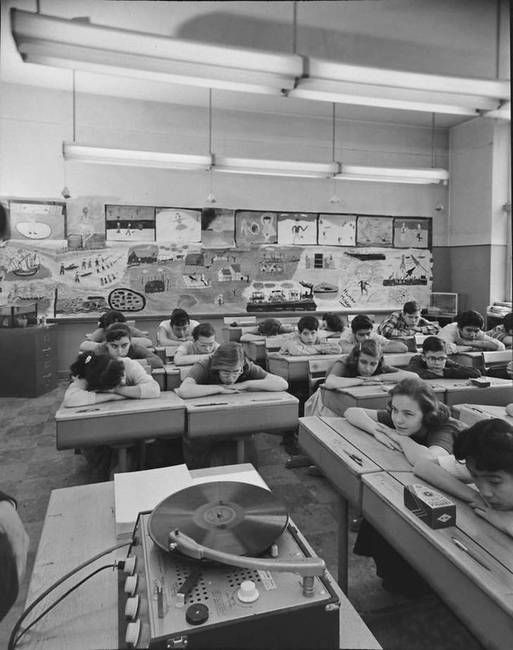 photos that show us the life of people before us 49d4h 640 high 12