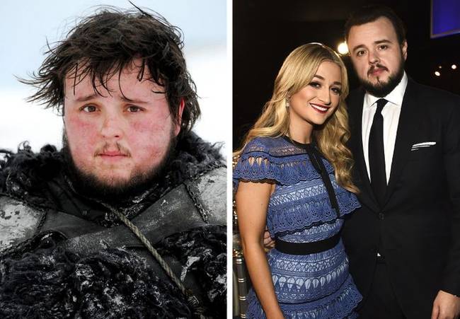 John Bradley (Samwell Tarly) és barátnője, Rebecca April May újságíró.