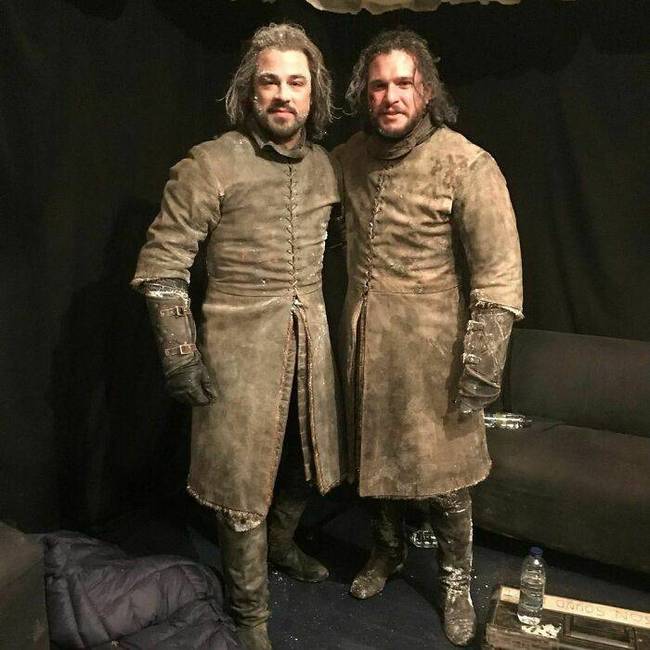 Kit Harington és kaszkadőre