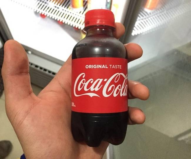 A Coca Colát betiltották Kubában és Észak-Koreában.