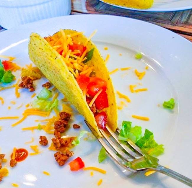 Hogyan tartsuk meg a Tacot egy villa segítségével.