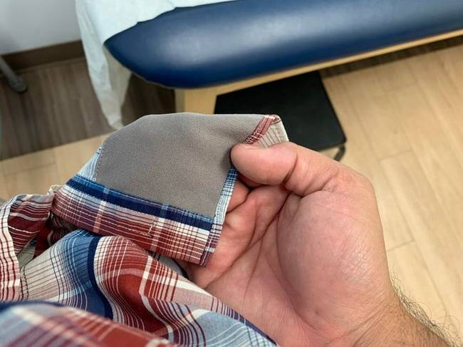 „Az ingem belsejébe mikroszálas anyagot varrtak, hogy meg tudjam tisztítani a szemüvegem."