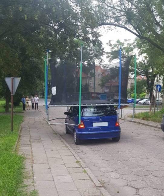 Senkinek nincs ideje a szétszereléssel bajlódni.