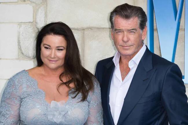 Pierce Brosnan és Keely Shaye Smith 2018-ban.