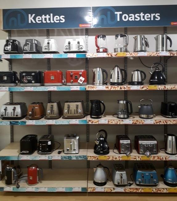 Az ördög mindig a részletekben rejlik. (kettles = vízforraló | toaster = kenyérpirító)