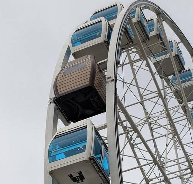 Finnországban az óriáskeréken ülve akár szaunázhatunk is a város felett.