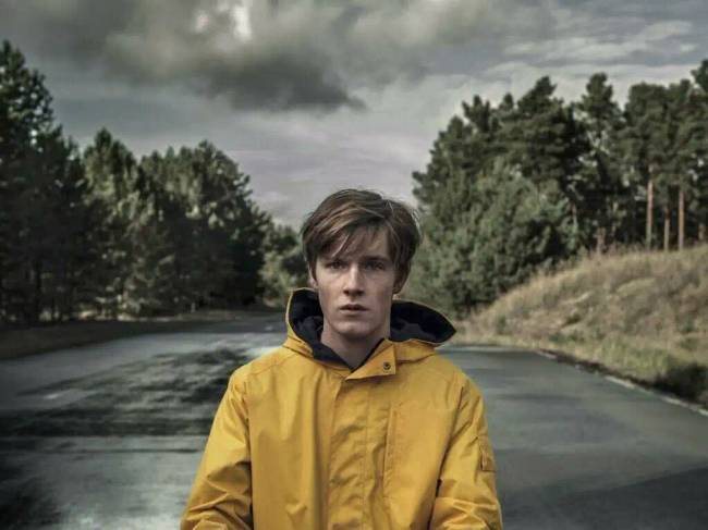 A 35 legjobb Netflix sorozat, extrém magas nézettséggel – mentsd el és nézd meg!