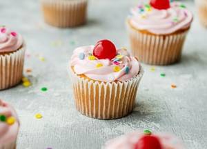 Vanílis-cseresznyés muffin