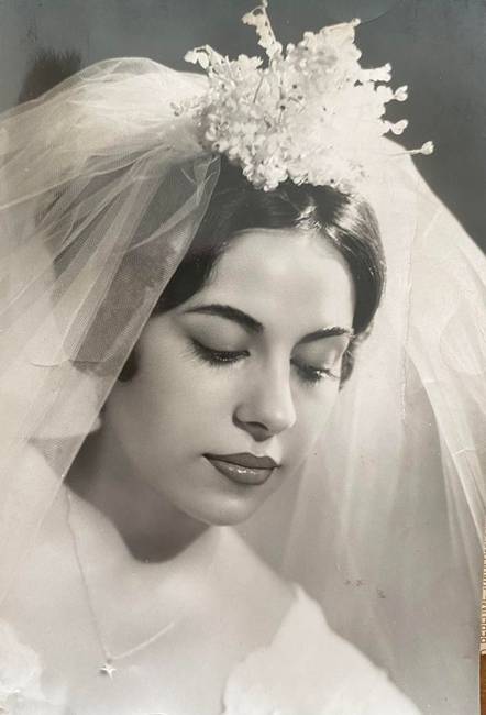 A nagymamám az esküvője napján, 1958-ban. Saját maga készítette az esküvői ruháját.