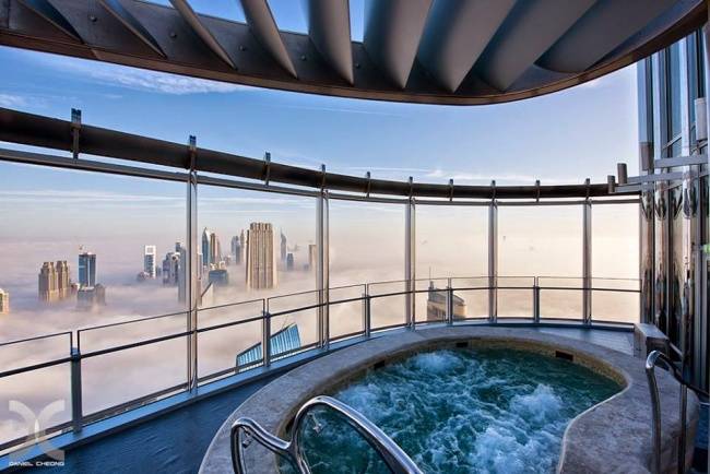 Jacuzzi a felhők fölött? Miért ne?!